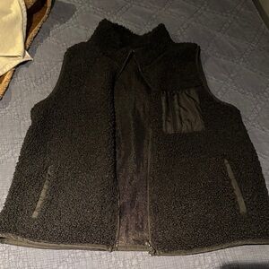 Vero Moda Black Fleece Vest